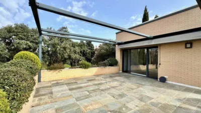 Casa pareada en venta en Calle de Jimena Menéndez Pidal, Valdemarín (Distrito Moncloa-Aravaca. Madrid Capital) de 1.850.000 €