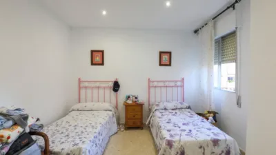 Flat on Calle de Pérez Carrillo photo 11