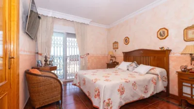 Chalet on Calle Martinete photo 16