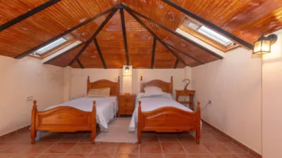 Chalet on Calle Martinete photo 27