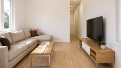Apartment on Avenida de los Santos Niños photo 2