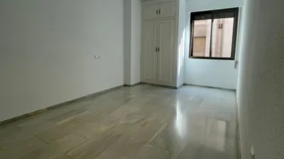 Piso en alquiler en Calle de Doce de Octubre, Santa Rosa-Valdeolleros (Córdoba Capital) de 800 €<span>/mes</span>
