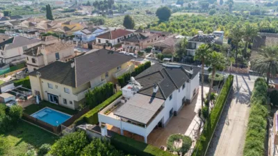Chalet on Camino Almazara Street photo 40