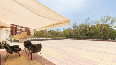 Apartment on Juan Carlos I photo 26