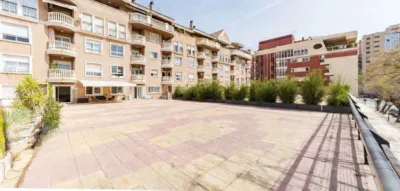 Apartment on Juan Carlos I photo 33