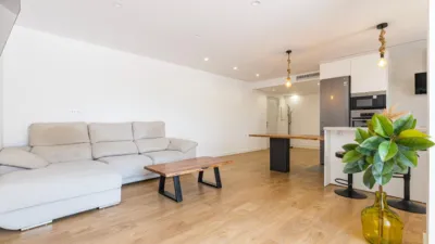 Apartment on Juan Carlos I photo 3