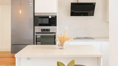 Apartment on Juan Carlos I photo 6