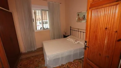 Chalet in Plaza de los Árboles photo 35