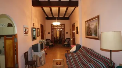 Chalet in Plaza de los Árboles photo 9