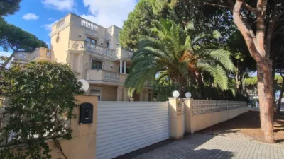 Chalet in La Pineda photo 5