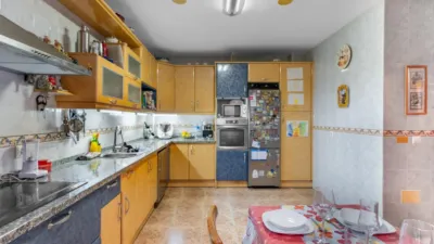 Casa pareada en venta en Calle de Albánchez, Centro (Distrito Núcleo Urbano. Roquetas de Mar) de 159.900 €