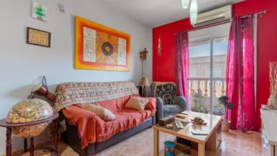 Casa pareada en venta en Calle de Albánchez, Centro (Distrito Núcleo Urbano. Roquetas de Mar) de 159.900 €