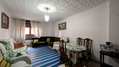 Flat on Teniente Ochoa Street photo 3