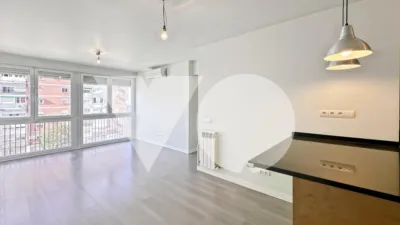 Piso en alquiler en Plaza de Mondáriz - Imagen 2