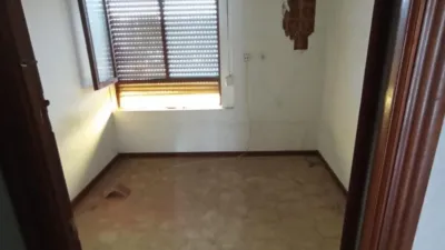 Chalet en venta en Calle de Sáinz y Trevilla, cerca de Calle de los Mozos, Guarnizo (El Astillero) de 188.800 €