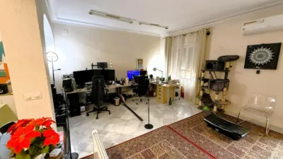 Apartment on Ventura de la Vega Street photo 24