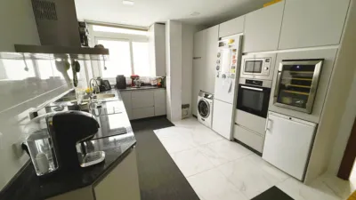 Apartment on Ventura de la Vega Street photo 38
