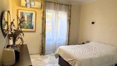 Apartment on Ventura de la Vega Street photo 42