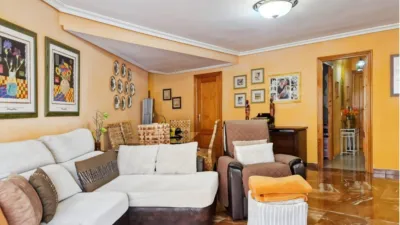 Apartment on Rafael Laffon Street photo 5