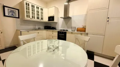 Apartment in Ensanche photo 11