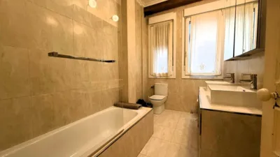 Apartment in Ensanche photo 13