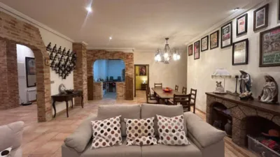 Chalet on Calle Valverde Bajo, Poligono 1 photo 7