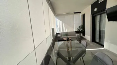Apartment on Calle General Gutiérrez Mellado photo 18
