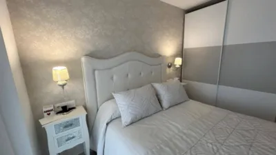 Apartment on Calle General Gutiérrez Mellado photo 24