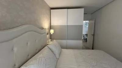 Apartment on Calle General Gutiérrez Mellado photo 25