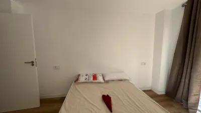 Apartment on Carrer Reina Victoria photo 11