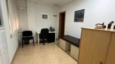 Apartment in Carrer Alcudia de Crespín photo 13