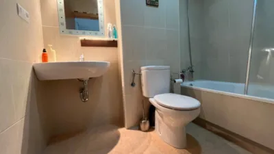 Apartment in Carrer Alcudia de Crespín photo 15