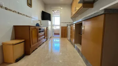 Apartment in Carrer Alcudia de Crespín photo 9