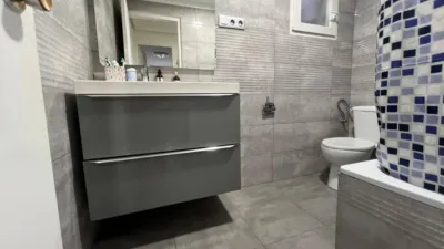 Apartment on Carrer de la Diagonal photo 28