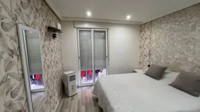 Apartment on Carrer de la Diagonal photo 7