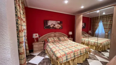 Apartment on Emilio Hernández Selva Street photo 18