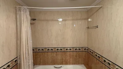 Piso en alquiler en Avenida Fundación Príncipe de Asturias, 10, Ciudad-Naranco-Vallobín (Oviedo) de 1.200 €<span>/mes</span>