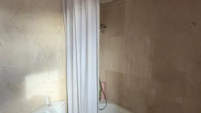 Piso en alquiler en Avenida Fundación Príncipe de Asturias, 10, Ciudad-Naranco-Vallobín (Oviedo) de 1.200 €<span>/mes</span>