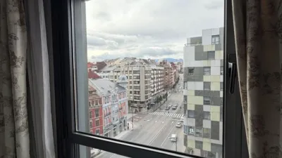 Piso en alquiler en Avenida Fundación Príncipe de Asturias, 10, Ciudad-Naranco-Vallobín (Oviedo) de 1.200 €<span>/mes</span>