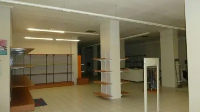 Local comercial en venta en Calle de Juan Antonio Fernández, Centro (Tudela) de 300.000 €