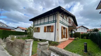Chalet en venta en Barrio Samano, Sámano (Castro Urdiales) de 540.000 €