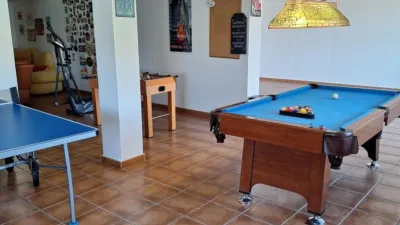Chalet on Carrer de l'Oriolà photo 36