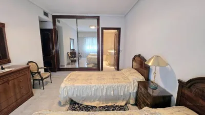 Semi-detached house in Los Pinos-El Pilar photo 18