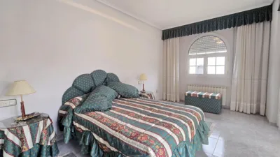 Semi-detached house in Los Pinos-El Pilar photo 21