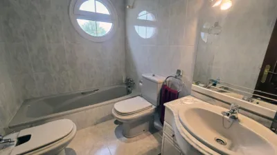 Semi-detached house in Los Pinos-El Pilar photo 28