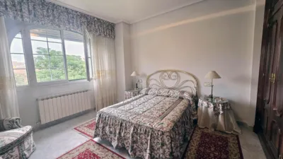 Semi-detached house in Los Pinos-El Pilar photo 33
