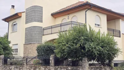 Semi-detached house in Los Pinos-El Pilar photo 52