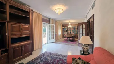 Semi-detached house in Los Pinos-El Pilar photo 7