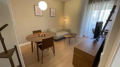 Piso en alquiler en Calle Orense, cerca de Plaza de Carlos Trías Bertrán - Imagen 2