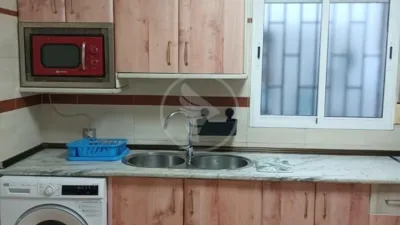 Piso en alquiler en Calle de la Corredera de San Marcos, Centro (Linares) de 600 €<span>/mes</span>